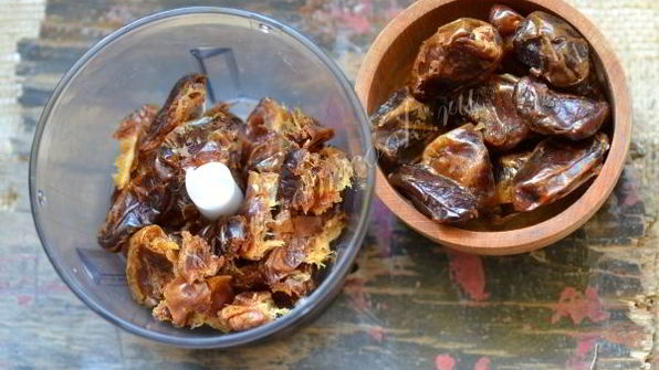 шоколадный брауни с кунжутом и семечками