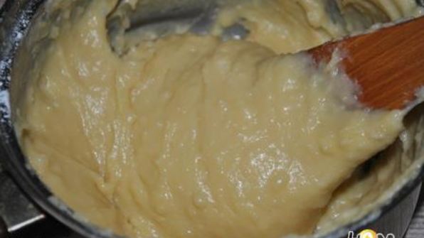 швейцарские заварные пирожные с яблочным кремом