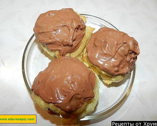 Заварное пирожное со сгущенкой