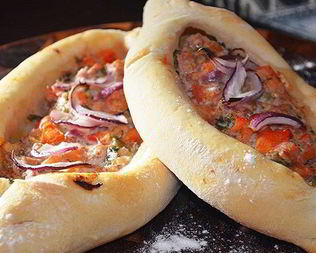 Мини-пиццы в духовке