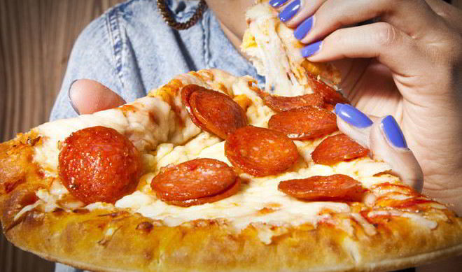 Пицца без кефира в духовке