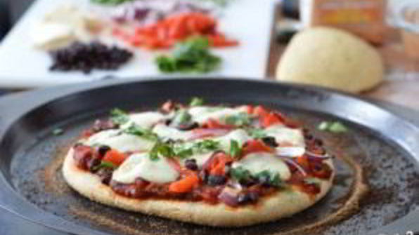 пицца на толстом тесте