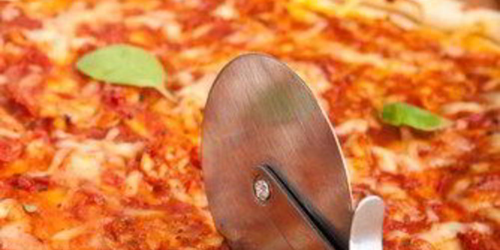 Рецепт пиццы с бараниной и помидорами