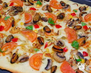 Пицца с мидиями