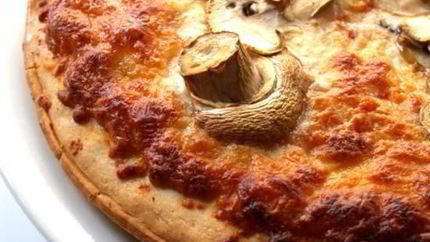 Пицца с шампиньонами