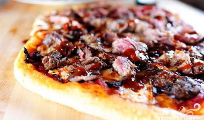Пицца со стейком