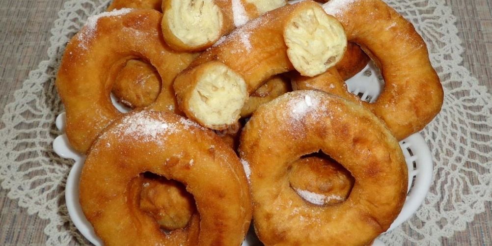 Рецепт пончиков на кефире за 15 минут