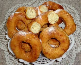 Пончики на кефире за 15 минут