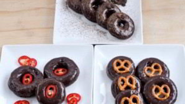 шоколадные пончики