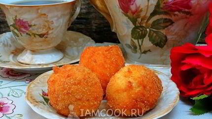 Сырные пончики