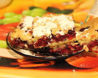 Коврижка с брусникой