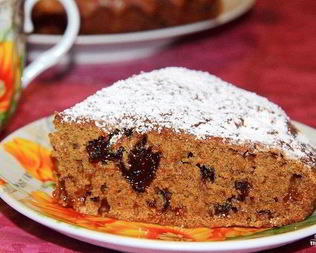 Коврижка с черносливом