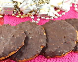 Нюрнбернские пряники с миндалем и цитрусовыми цукатами