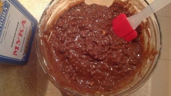 постная коврижка с миндалем, изюмом и черносливом