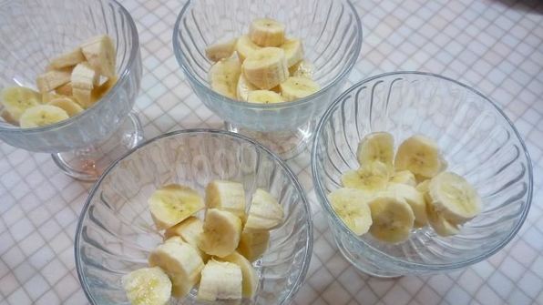 банановая шарлотка