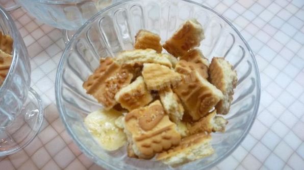 банановая шарлотка