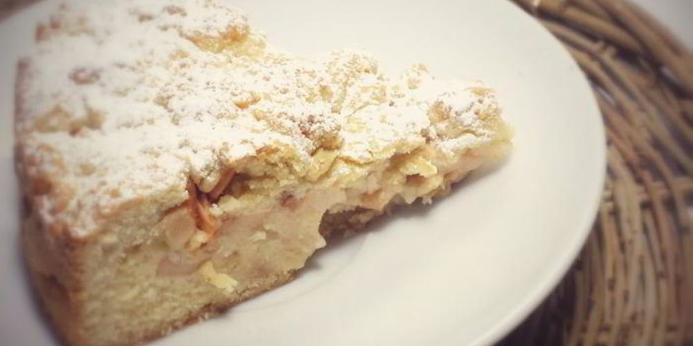 Рецепт шарлотки на песочном тесте