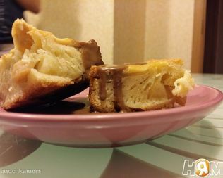 Шарлотка под шоколадным фондю