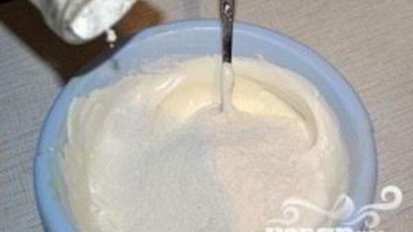 шарлотка с вишней