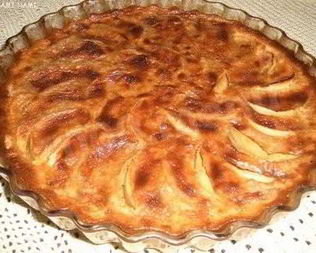 Ванильная Шарлотка с яблоками и лимонной цедрой