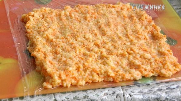 рисовый штрудель с томатно-яблочным джемом