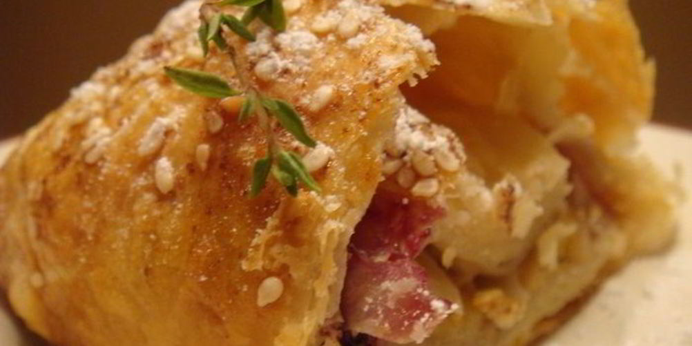 Рецепт штруделя бананово-смородиновый