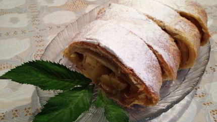 Штрудель из покупного слоеного теста