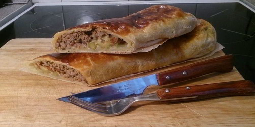 Рецепт штруделя с мясом