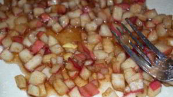 штрудель с яблоками из слоеного теста