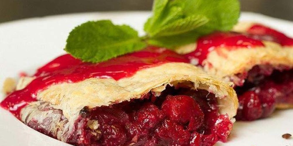 Рецепт штруделя с замороженной вишней и корицей