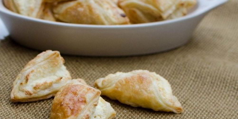 Рецепт слоек с творогом