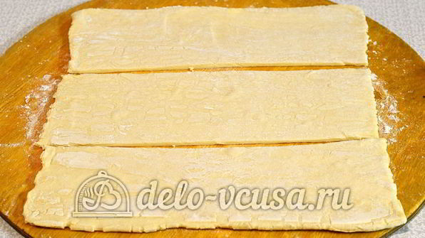 слойки с яблочным пюре