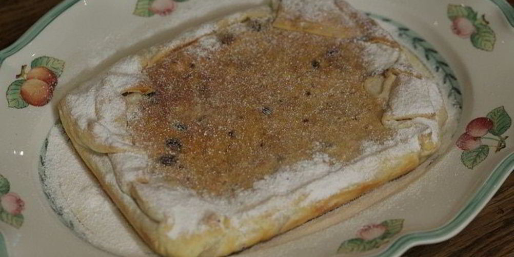 Рецепт лимонного творожника с изюмом