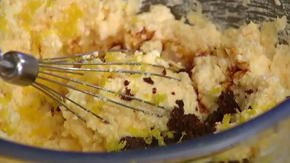 лимонный творожник с изюмом