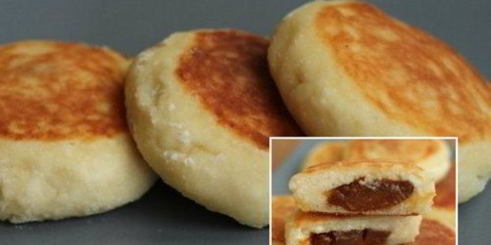 Рецепт сырников на манке с вареной сгущенкой