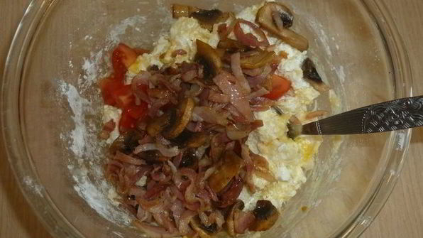 сырники с беконом и грибами