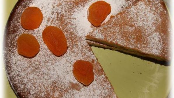 творожник с белым шоколадом и курагой