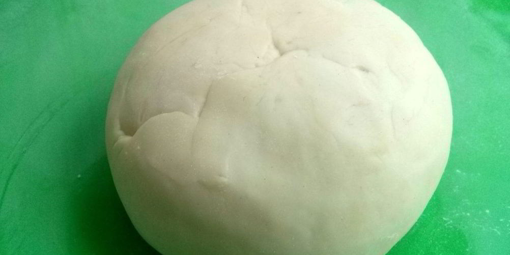 Рецепт бездрожжевого теста на сметане