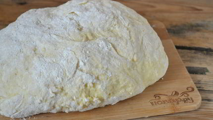 Бездрожжевое тесто с сыром