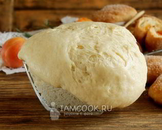 Дрожжевое тесто для пирожков на кефире