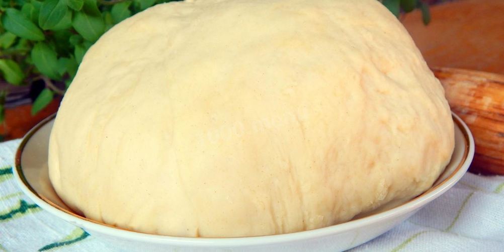 Рецепт сдобного теста на молоке для булочек