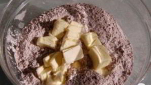 шоколадное тесто