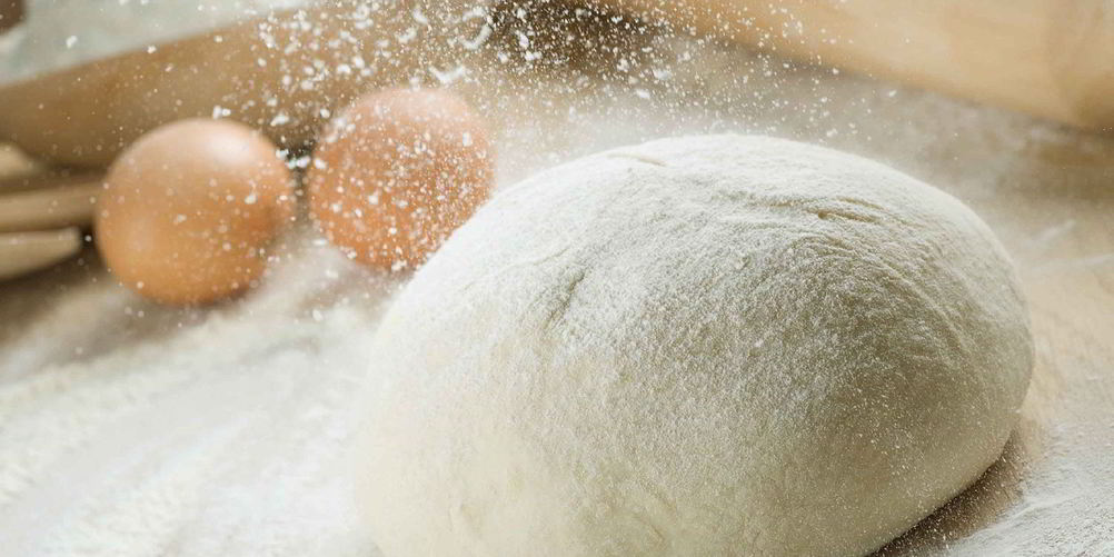 Рецепт теста на кефире для мясных пирогов