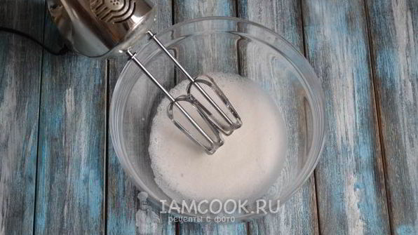 бисквитный торт с безе