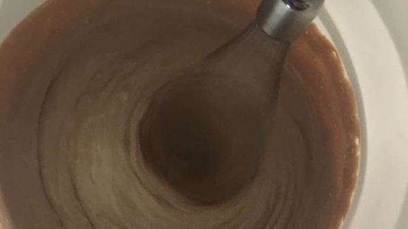 бисквитный торт с меренгой и арахисом