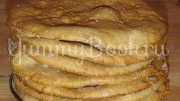 медовый торт с заварным кремом и ириской