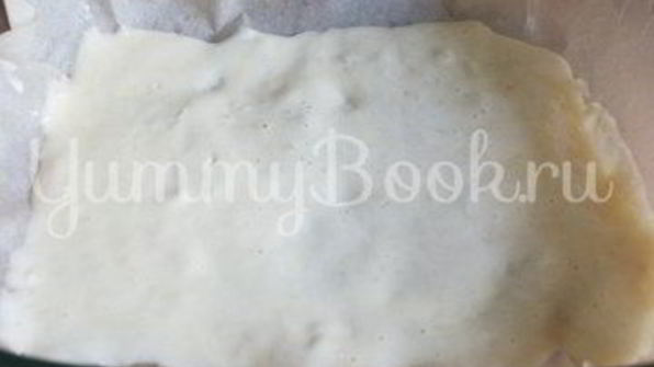 ореховый торт с черной смородиной