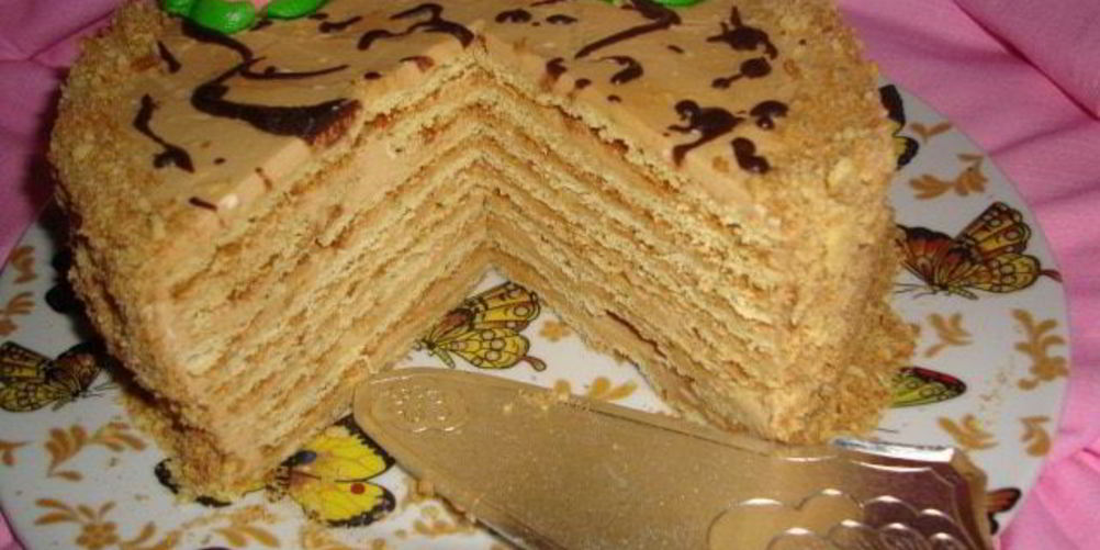 Рецепт розового медовика