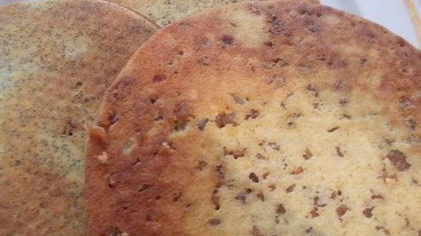 торт с изюмом, орехами и маком