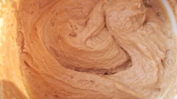 торт с изюмом, орехами и маком